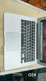 Apple MacBook Air i7 2014 8gb ram /512ssd