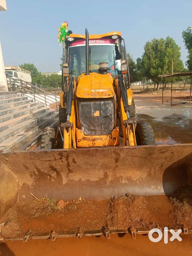 JCB MODEL 2014 URGENT SELL