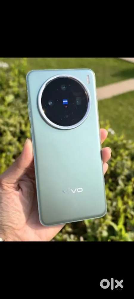 Vivo x200 broad new condition 100%