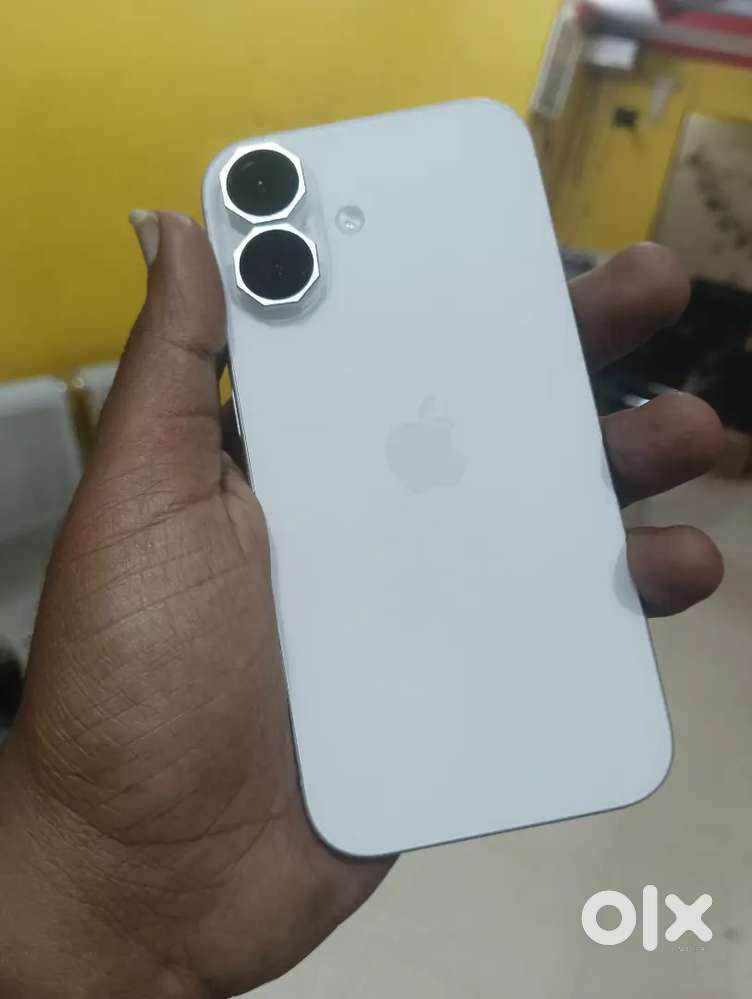 Iphone 16 256gb White BRAND NEW PHONE