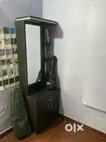 DRESSING TABLE FOR SALE