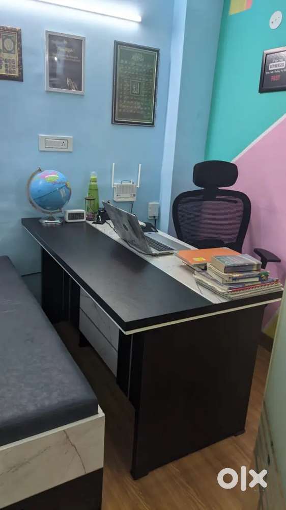 Space available for coaching collaboration, consultancy,for educators