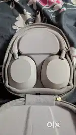 HEADPHONES