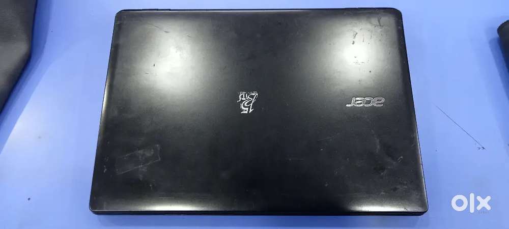 Acer i3-4th Gen used laptop with warranty 8Gb RAM,500Gb HDD