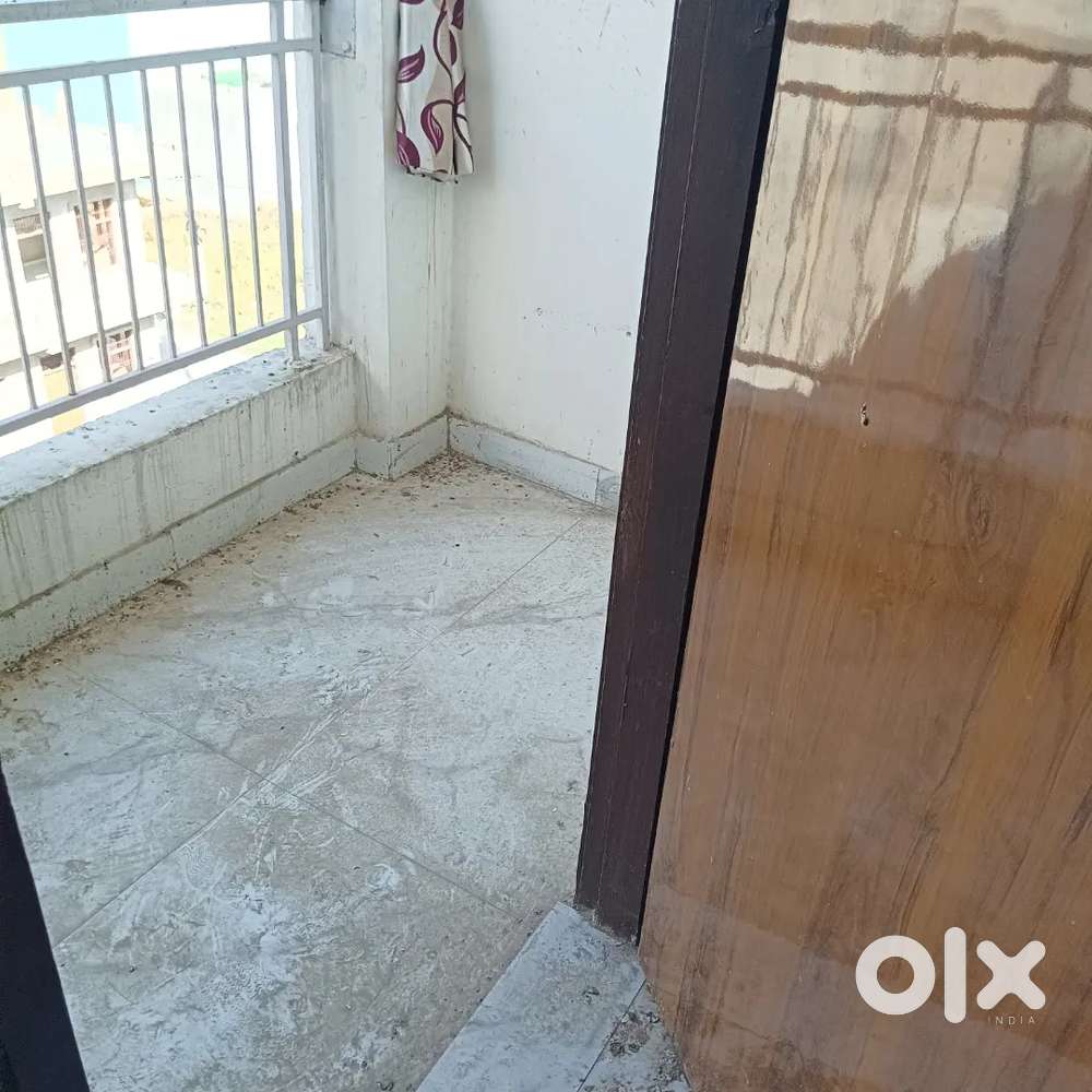 Proper ventilation, completely wooden work 2 BHK flats near  Gaur City