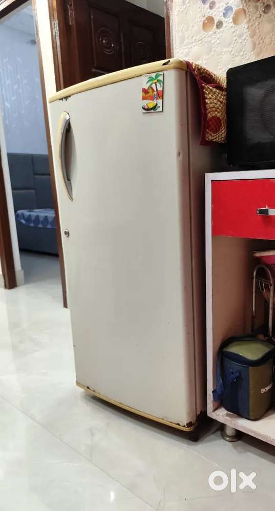 LG Fridge in good working condition