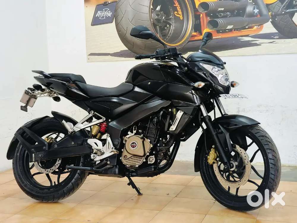 Bajaj Pulsar NS 200