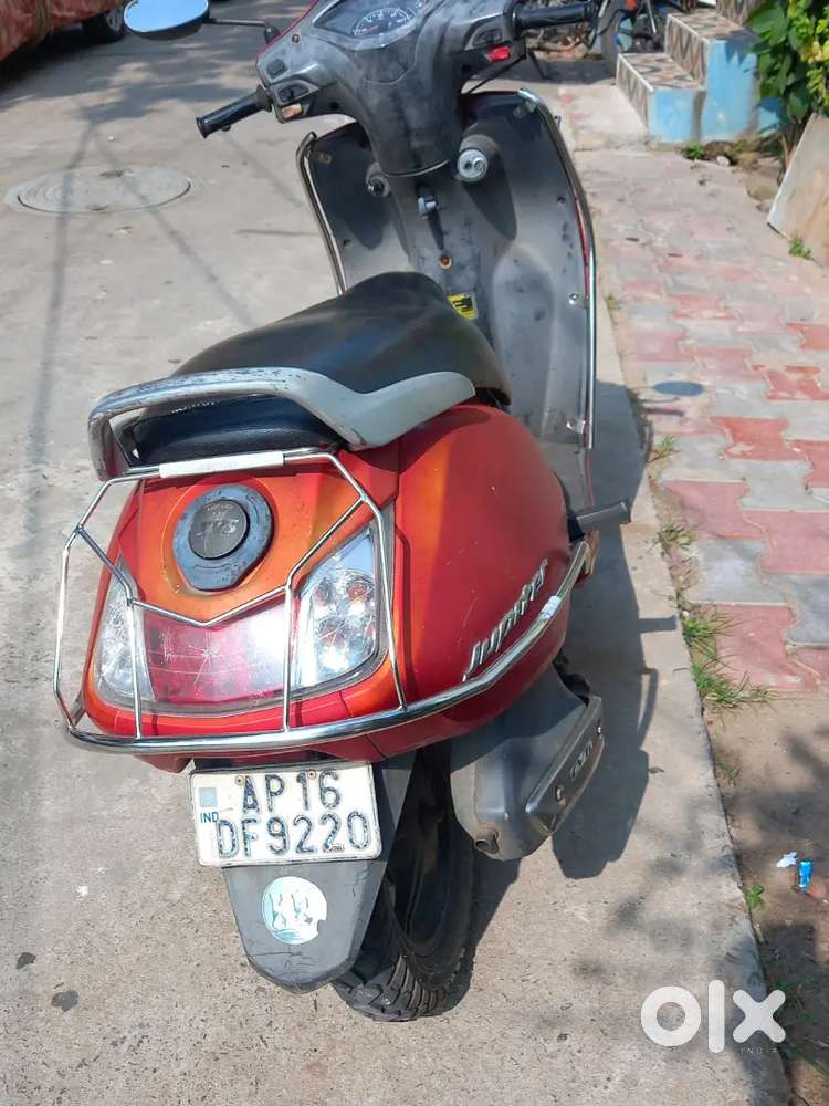 Jupiter scooty