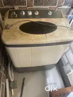 Sansui semi automatic washing machine