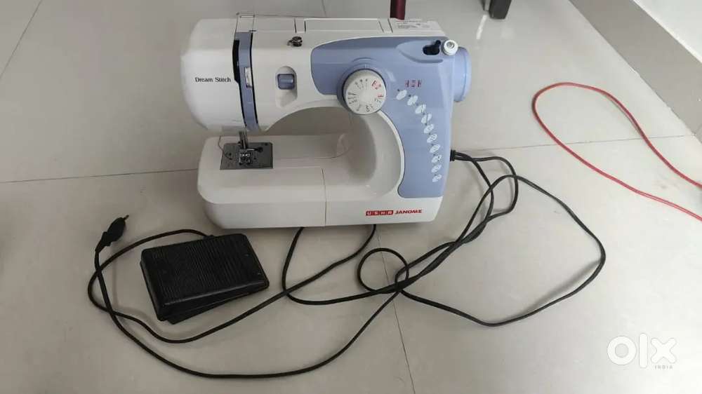 Stitching machine just at 4444/- only