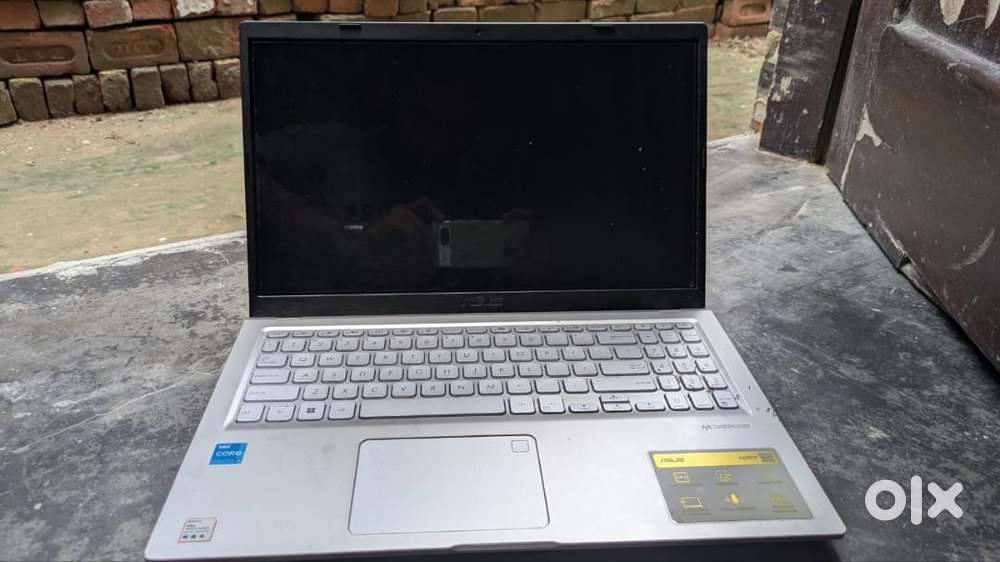 Asus Vivobook 15 (i3 11th Gen, 8GB RAM, 512GB SSD, Win 11) –