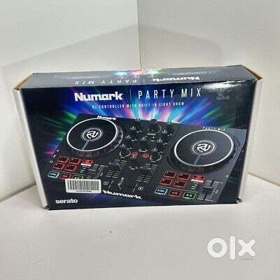 Numark Party Mix 2 Dj & Boat PartyPal 20 Speaker