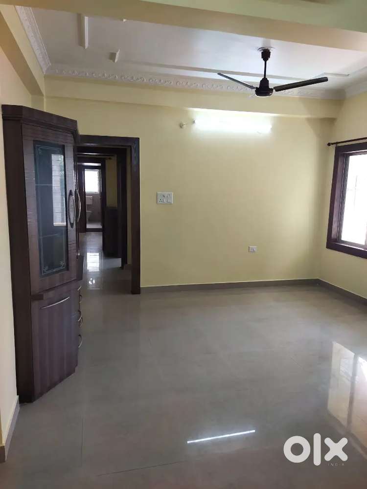 1st Floor, 2bhk