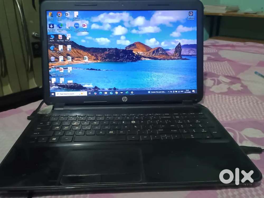 Laptops Hp good condition fully working.   URGENT NEED LOW PRICE .