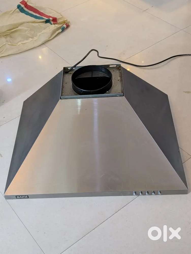 SAFY kitchen chimney in good condition