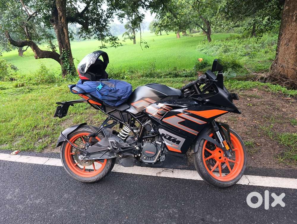 KTM RC 200 DARK GALVANO