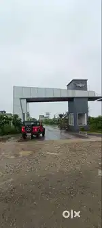 111 GAJ KA PLOT WOH BHI GATED TOWNSHIP ME 80 PERCENT LOANABLE