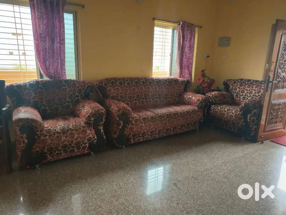 5 seater sofa