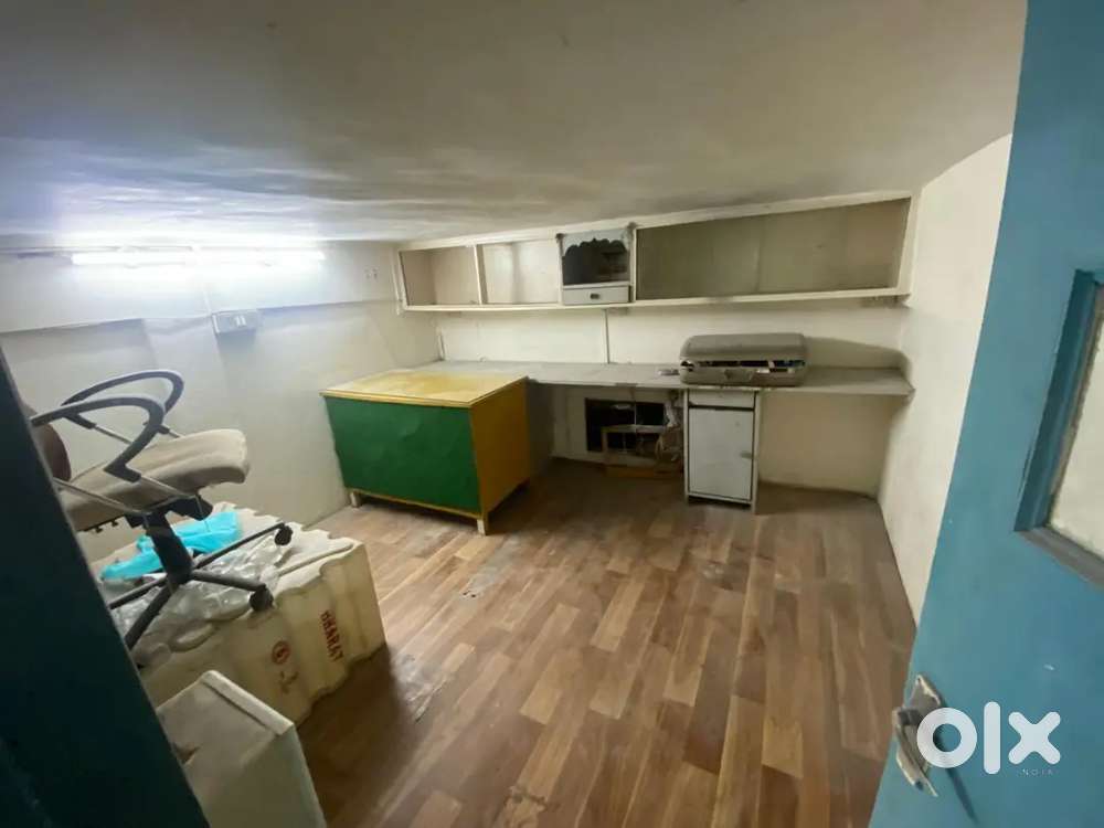 Office for rent with proper table and chair