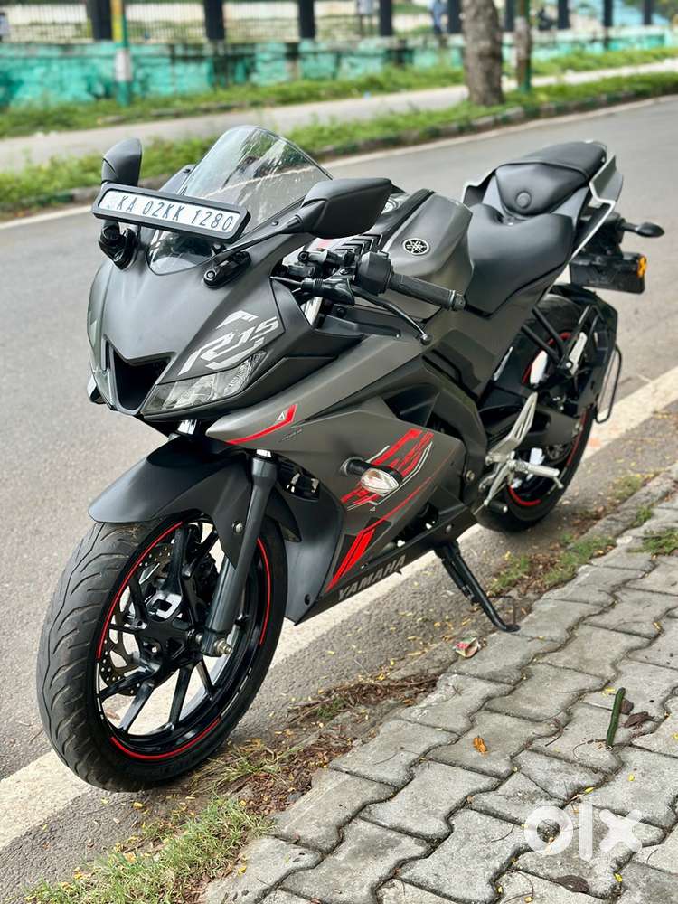 R15 V3 SINGLE OWNER IN EXCELLENT CONDITION FOR SALE