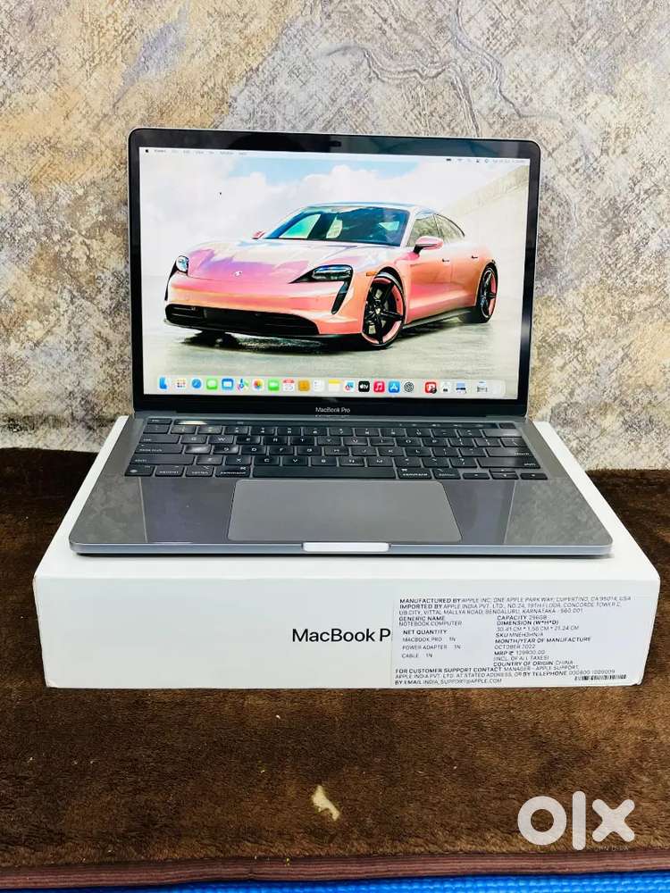 Apple MacBook Pro M2 In Warrnaty 2026 with box