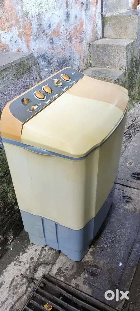 LG semi washing machine 6.5 kg