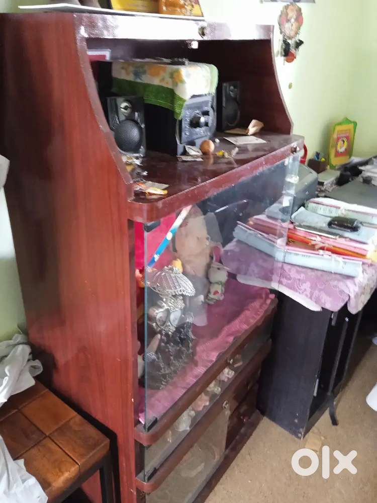 wooden Showcase