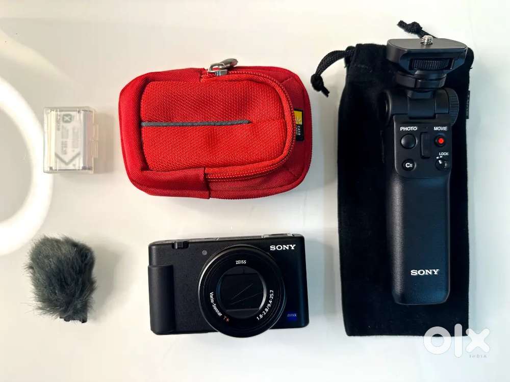 Sony ZV 1 Digital Camera with Bluetooth tripod- Black
