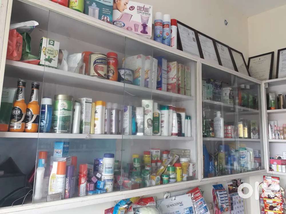 Good opportunity for pharmacist  ready shop forsell