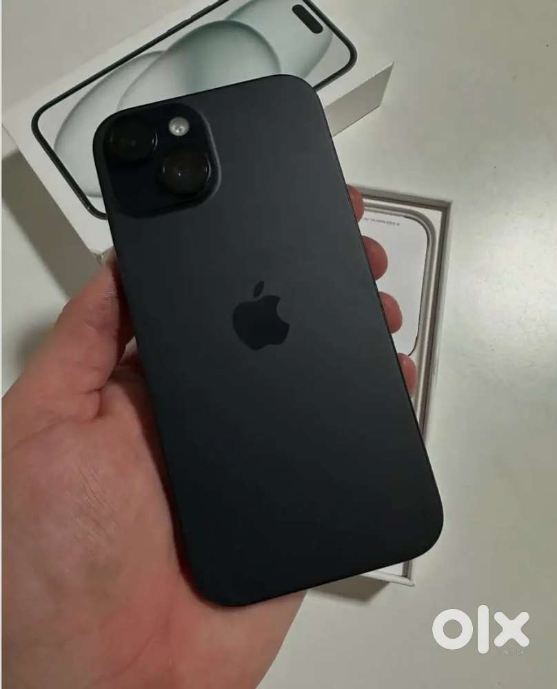 iPhone 15 second hand model good condition in your budget