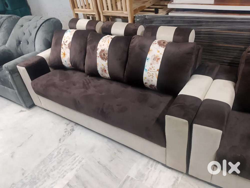 Brand new 5 seater sofa set wholesale price in Lucknow