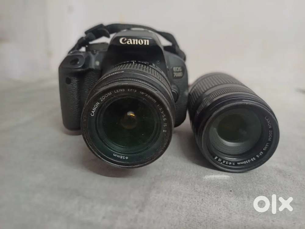 Canon EOS 700D