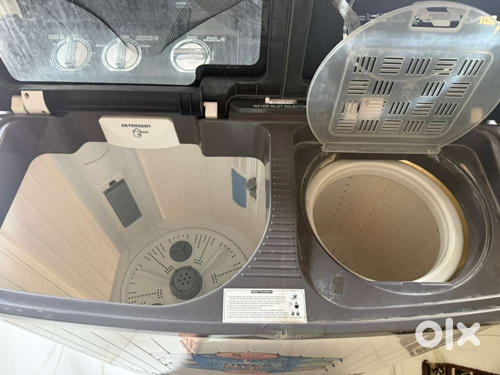 Semi automatic washing machine Uptron 5 year warranty