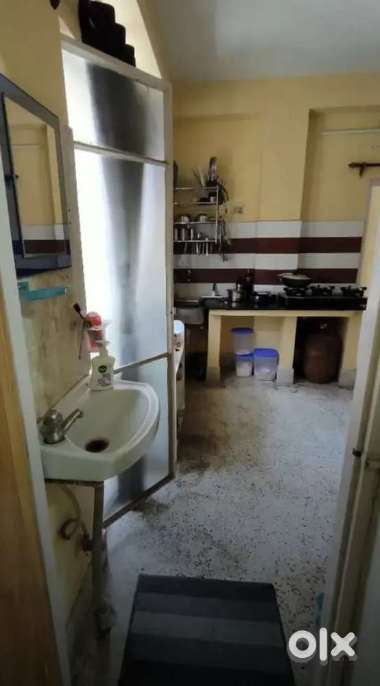 2bhk flat on rent at maharaja tagore road