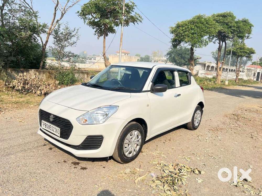 Maruti Suzuki Swift VXi + Manual, 2020, Petrol