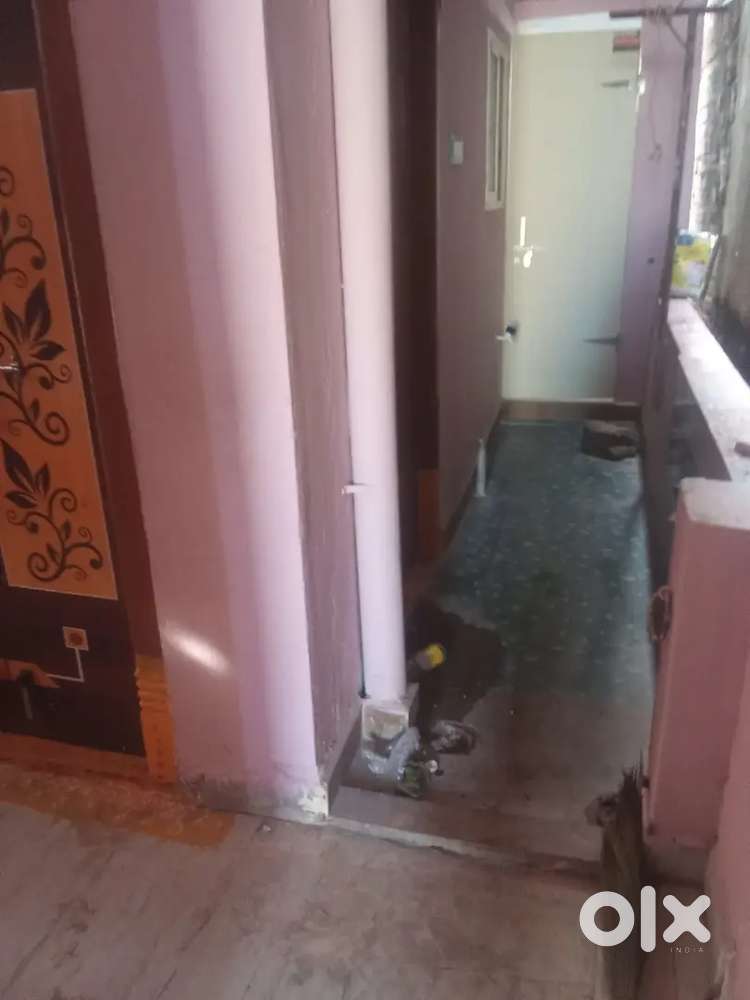 2 nd floor,bathelors allowed,neat maintance