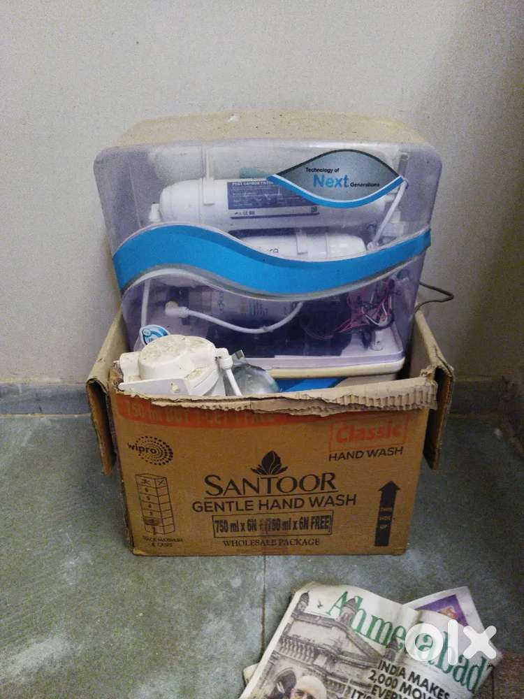 RO purifier, approx 4year old, Complete Running conditioned (BEST)