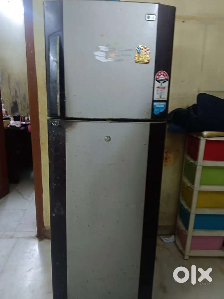 Fridge LG double door 260 liters
