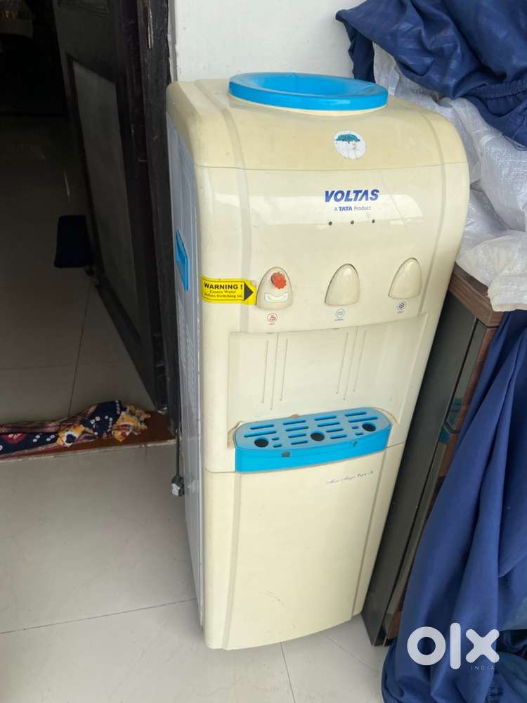 Voltas Water Dispenser woth Refrigerator