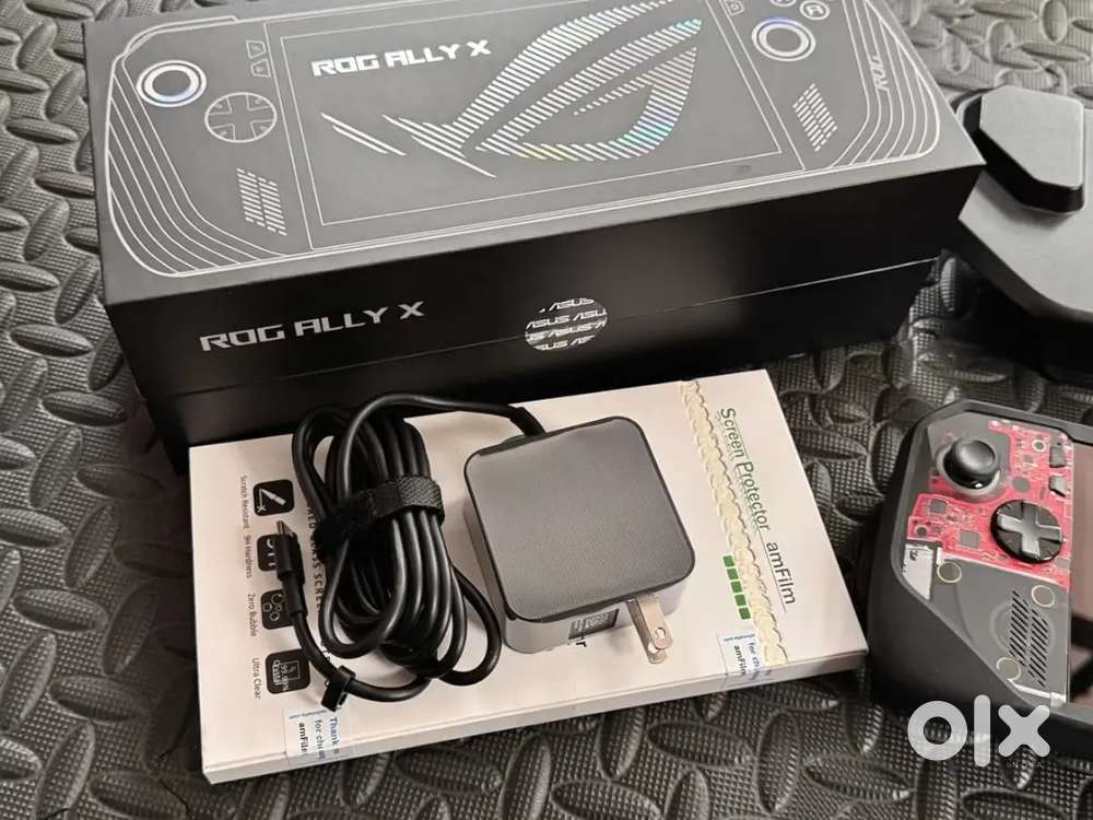 ASUS ROG Ally X AMD Z1 Extreme 24GB RAM/1TB Storage w/ KillSwitch BU