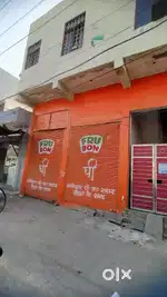 Men bara road borkheda labour Chauraha ke pass