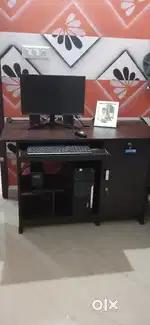 Assembled desktop computer
