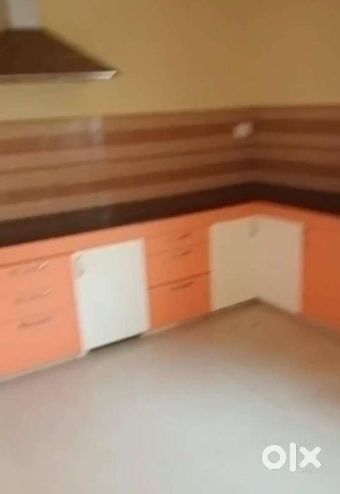 2BHK Flat rent, Ramanathapuram semi-furnished, pool, gym all amenities