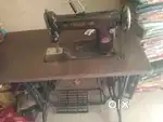 ચાલુ કમ્પ લેટ સિલાઈ મશીન વેચ વાનું છે