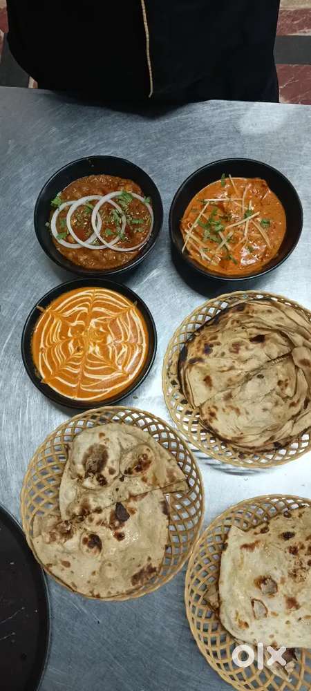 All rounder cook cahiye dhabe ke liye