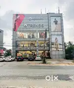 CUSTOMER SERVICE ASSOCIATE