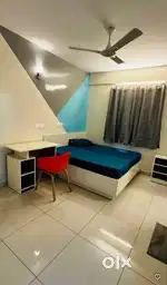 Spacious studio room with 3 times food