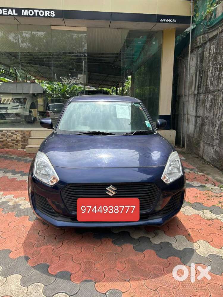 Maruti Suzuki Swift LXI Option, 2020, Petrol