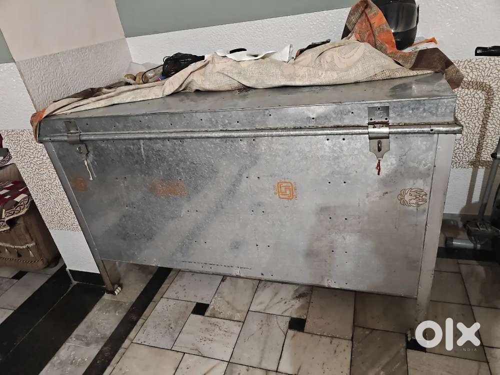 Petti for storage