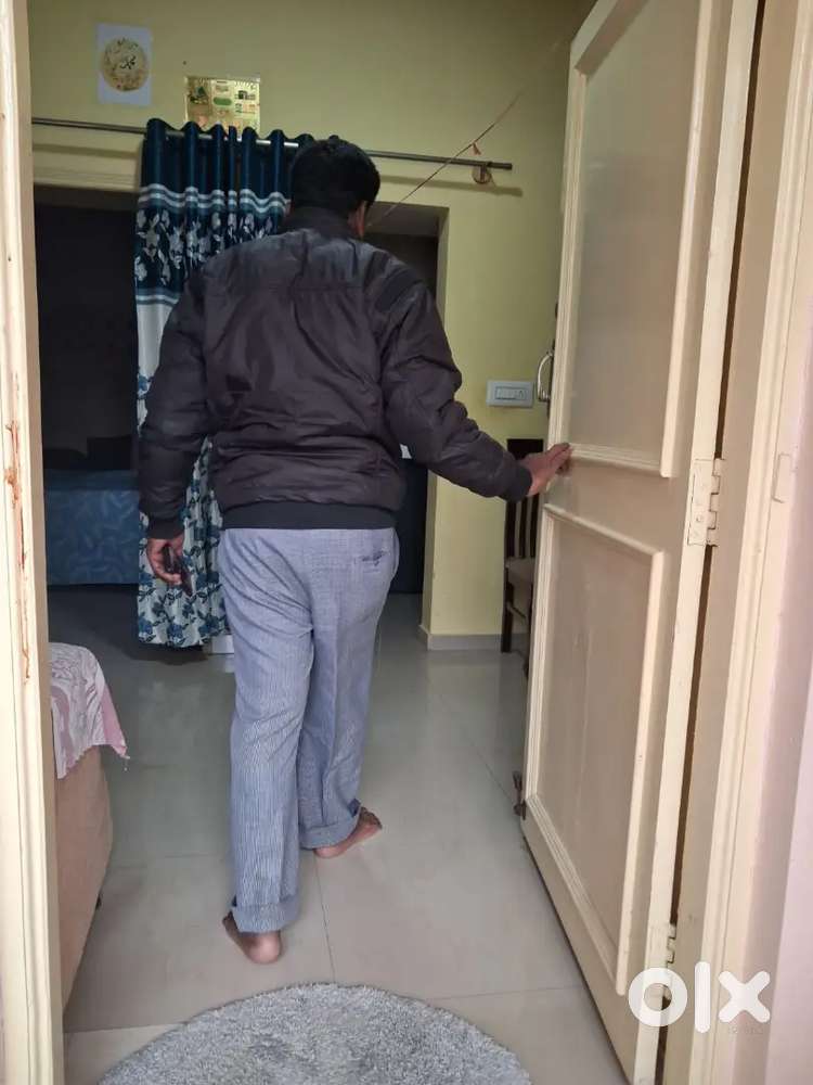 Independent 1bhk house for lease in HBR